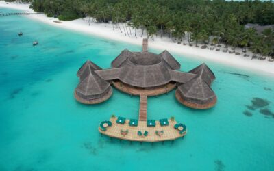 The Overwater bar on Gili Lankanfushi is open again!